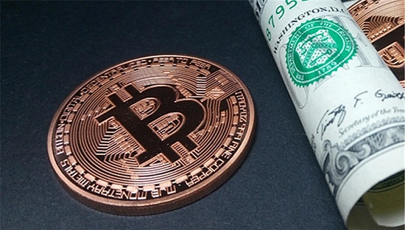 比特币涨破11万美元
